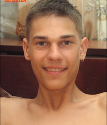 Ton wanking on Sofa gay porn 61af9bb997f31.jpg
