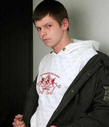 Bert in pool and shower gay porn 61afa0669a491.jpg