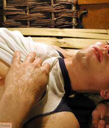 Twinkboy Emil strip gay porn 61b126a323d0f.jpg