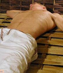 Twinkboy Emil strip gay porn 61b126c168cf7.jpg