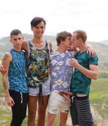 3 Gayboystube outdoor I porn 61b139e95c858.jpg