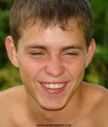 Mike lick Jekas feet and dick gay porn 61b3c7f59c4ff.jpg