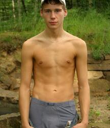 Abel the Gardener gay porn 61b3d6e7a1d16.jpg