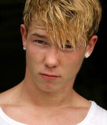 Blondie Curt + cum gay porn 61b3da6b43e4f.jpg