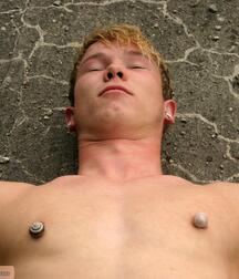 Blondie Curt + cum gay porn 61b3da88465cf.jpg