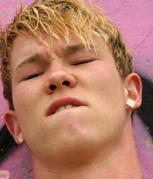 Blondie Curt + cum gay porn 61b3dad067323.jpg