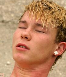 Blondie Curt + cum gay porn 61b3db48b95d7.jpg