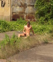 Jeansboy Erik outside gay porn 61b3df4bce4cf.jpg