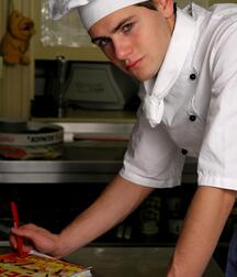 Kitchenboy Alex gay porn 61b64617ab2ca.jpg