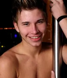Nicolas Home Show solo gay porn