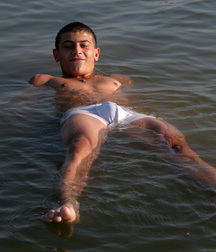 Aleks sunny afternoon gay porn 61bb785f7f841.jpg