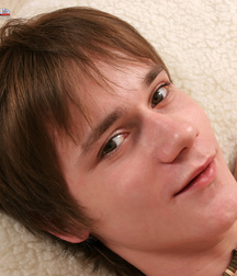 Anton washed and masturbating gay porn 61bb7d8100e30.jpg