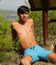 Maxxie´s solo wank outdoors gay porn 61bfd3af28409.jpg