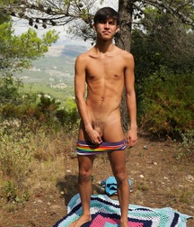 Maxxie´s solo wank outdoors gay porn 61bfd3df0b7d1.jpg