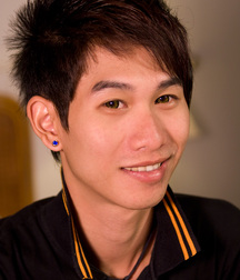 Asian model Palm strip and shower gay porn