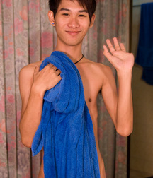 Asian model Palm strip and shower gay porn 61c3c0cb8c527.jpg