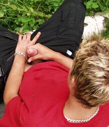Kim wanks half-naked on tree trunks gay porn 61c4c4e3648a7.jpg