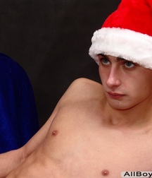 Samir´s christmas feelings gay porn 61c63714da716.jpg