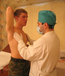 Soldier get his Christmas Medical check-up gay porn 61c77071c78ec.jpg