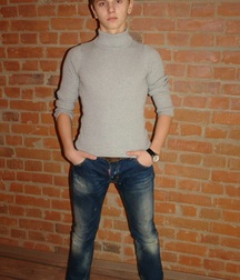 Alexander´s home strip solo gay porn 61c799e2115b7.jpg
