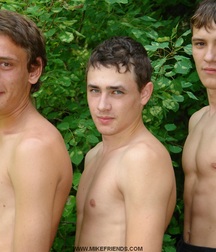 3 gayteens naked in the woods 61ca2e1866351.jpg
