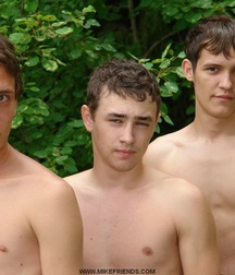 3 gayteens naked in the woods 61ca2e729e31e.jpg