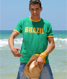 Beachboy Leon gay porn 61ce58c777ddf.jpg