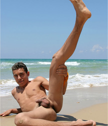 Beachboy Leon gay porn 61ce59f6684e9.jpg