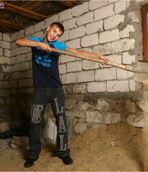 Model Mike strip and wank in the Ruine gay porn 61d0a9faa9aa7.jpg