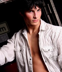 hot Nils Stripshow gay porn 61d20decc394d.jpg
