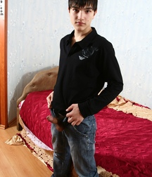 Bond cum in bed gay porn 61d220ed7bfc9.jpg