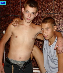 Andy and Kirk´s shower Show gay porn 61d5e1618c1e4.jpg