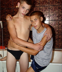 Andy and Kirk´s shower Show gay porn 61d5e1688f72a.jpg