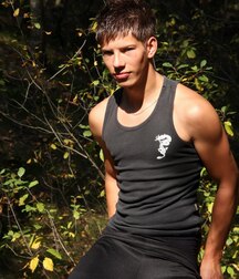 Torolf´s jersey swap gay porn 61e0614e0a0ce.jpg