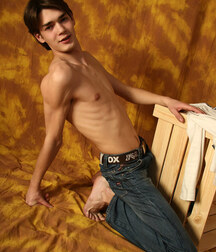 Felix on the box porn 61f31681648cb.jpg