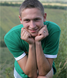 Twink Lucas outdoor wank gay porn 6211791a4aa62.jpg