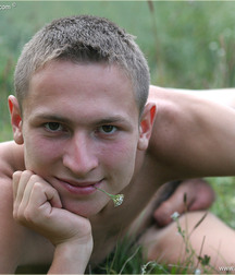 Twink Lucas outdoor wank gay porn 62117b877f5da.jpg