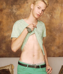 Blond Boy solo gay porn set 62267cd440ee4.jpg
