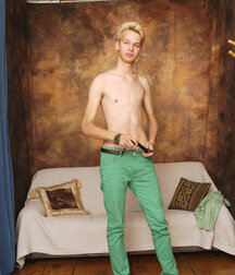 Blond Boy solo gay porn set 62267cef29244.jpg