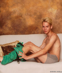 Blond Boy solo gay porn set 62267d05d05ae.jpg