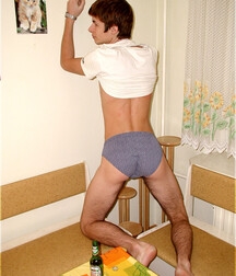 Albert naked at home Gay Porn 62f4690f3d050.jpg