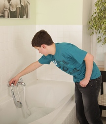 Adam take a bath solo Gay Porn 62ff887535462.jpg