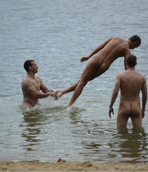 Gay-Wankparty Nude Twink Guys 630aadf8cd14c.jpg