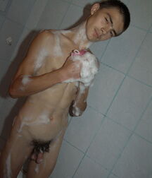 sweet Boy Peter Bath-Set Teen solo Porn 630bfb9bb9f5d.jpg