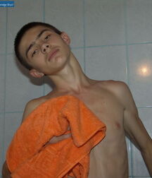 sweet Boy Peter Bath-Set Teen solo Porn 630bfbb5f3386.jpg