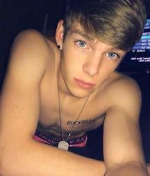 Sporty boys 5b83f3a6922db.jpg
