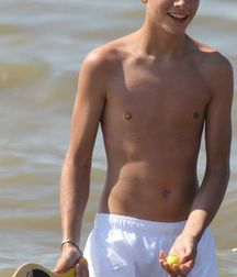 Hot Boys 5 5dbdc0228577f.jpg