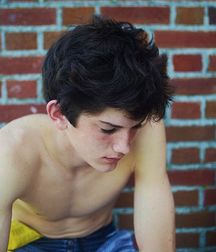 Hot Boys 5 5dbdc034f1cfa.jpg