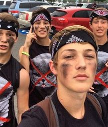 Hot Boys 5 5dbdc04bf13da.jpg