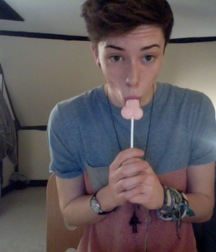 Hot Boys 5 5dbdc0590ffa2.jpg